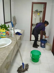 重庆渝中区专业保洁服务指南 物业保洁、水晶灯清洗公司口碑与收费详解